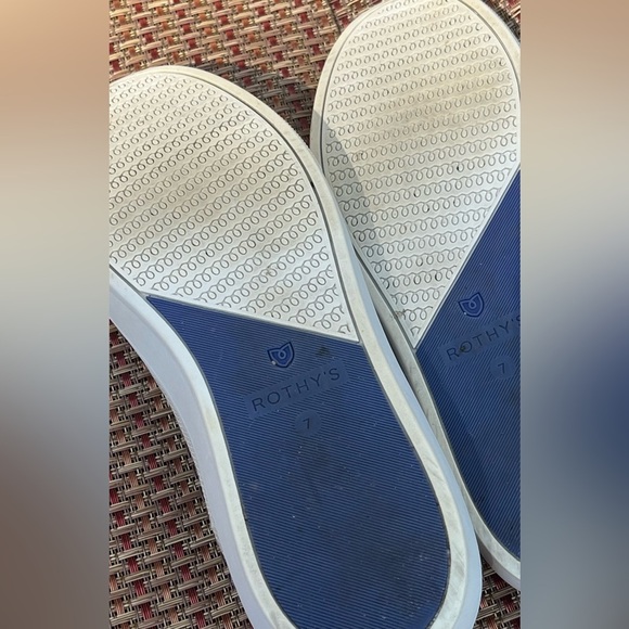 Rothy's The Original Slip On Sneaker Sand Size 7 Minimalist Neutral Comfy - Picture 7 of 14